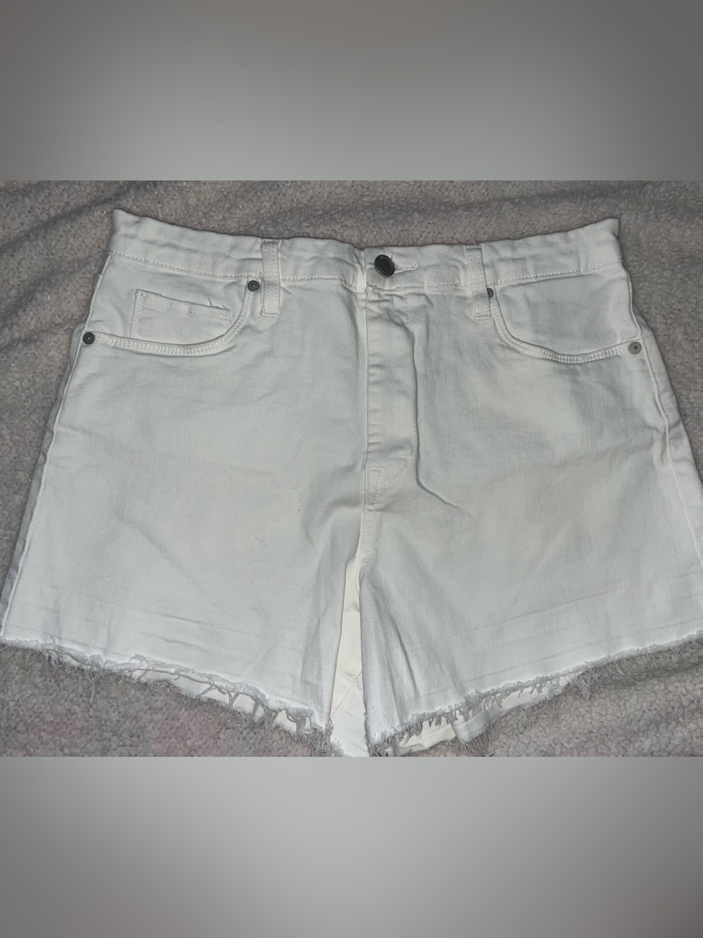 Blank NYC White Frayed Hem Denim Shorts